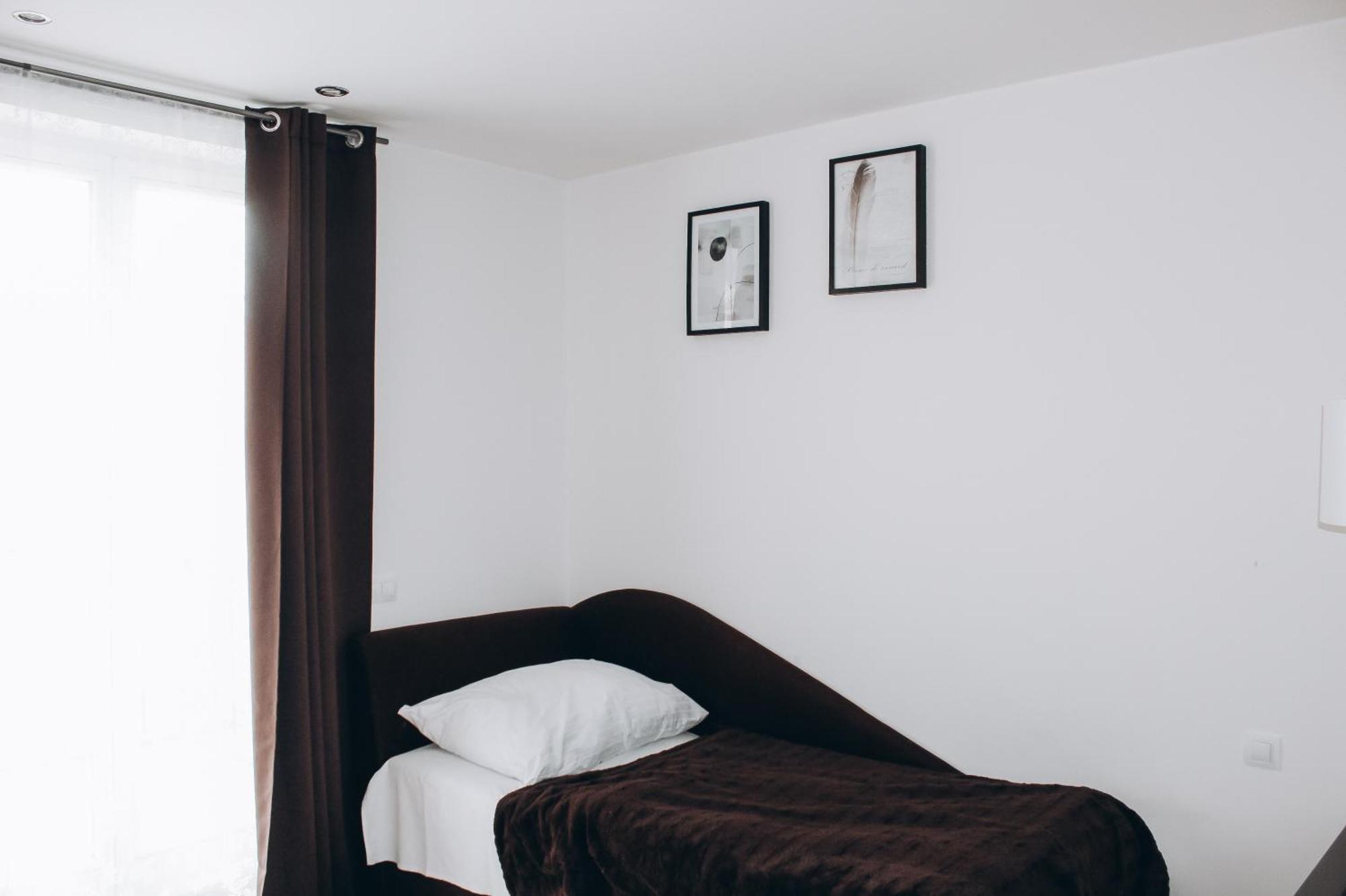 Sokolska Apartment Прага Екстериор снимка