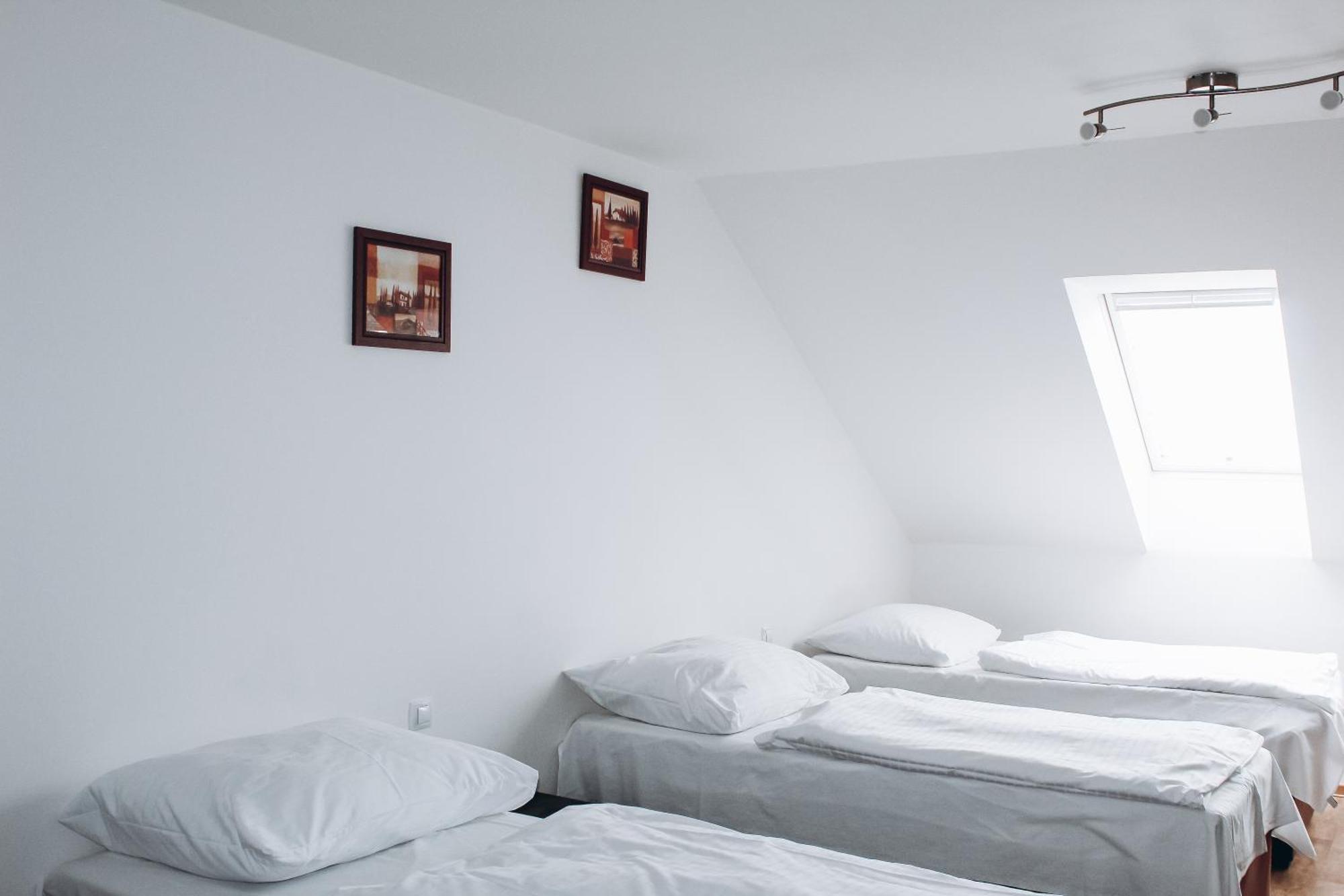 Sokolska Apartment Прага Екстериор снимка