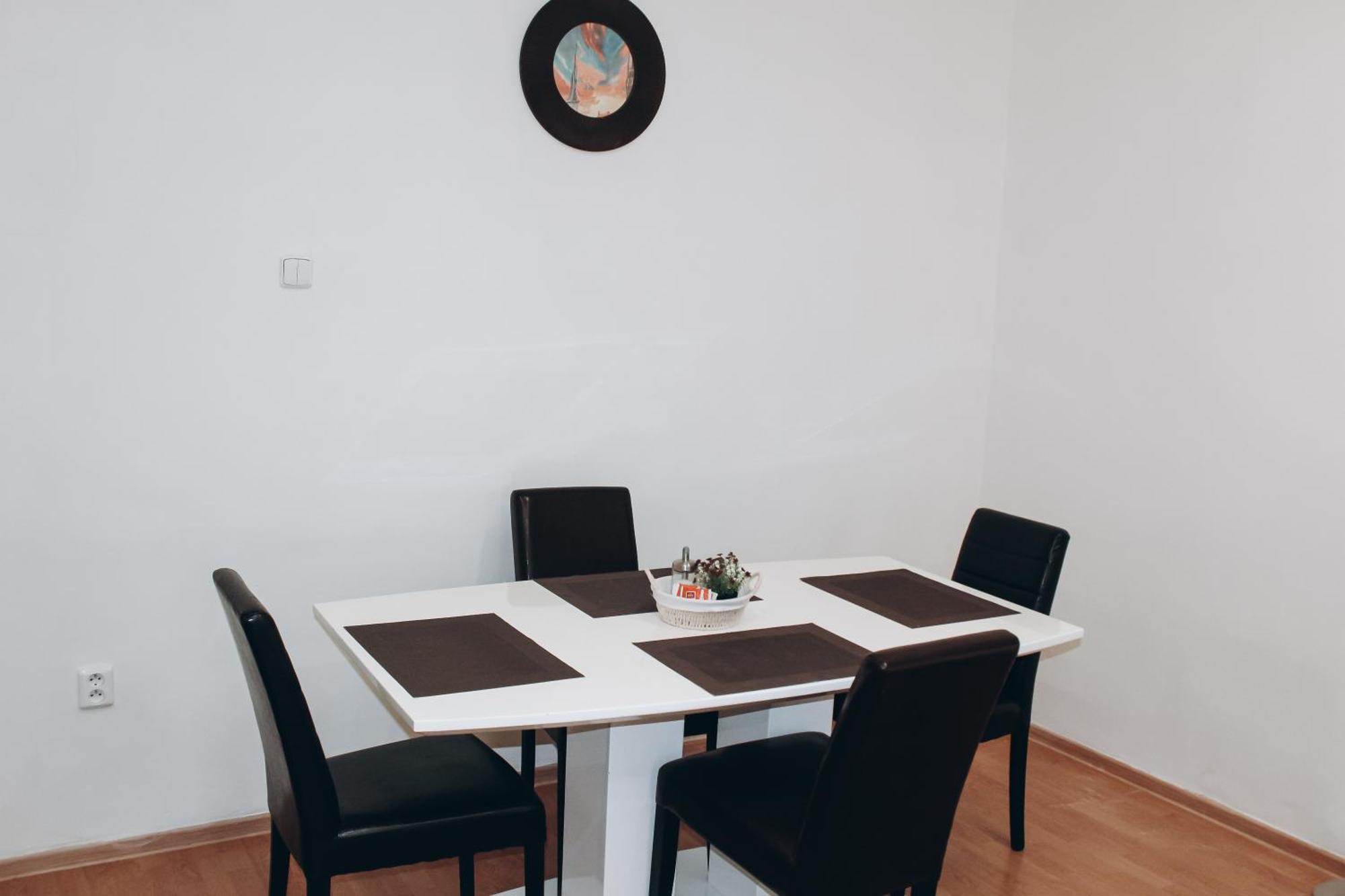 Sokolska Apartment Прага Екстериор снимка